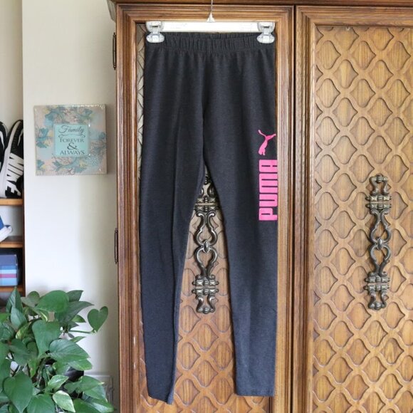 PUMA Essentials Graphic Logo Training Leggings NWOT! - Black/Pink, Size XS - Picture 2 of 16